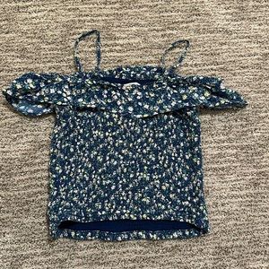 Kids blue floral shirt size 7/8